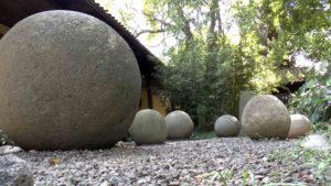 Каменные шары на Коста-Рике Эти каменные шары, которые 